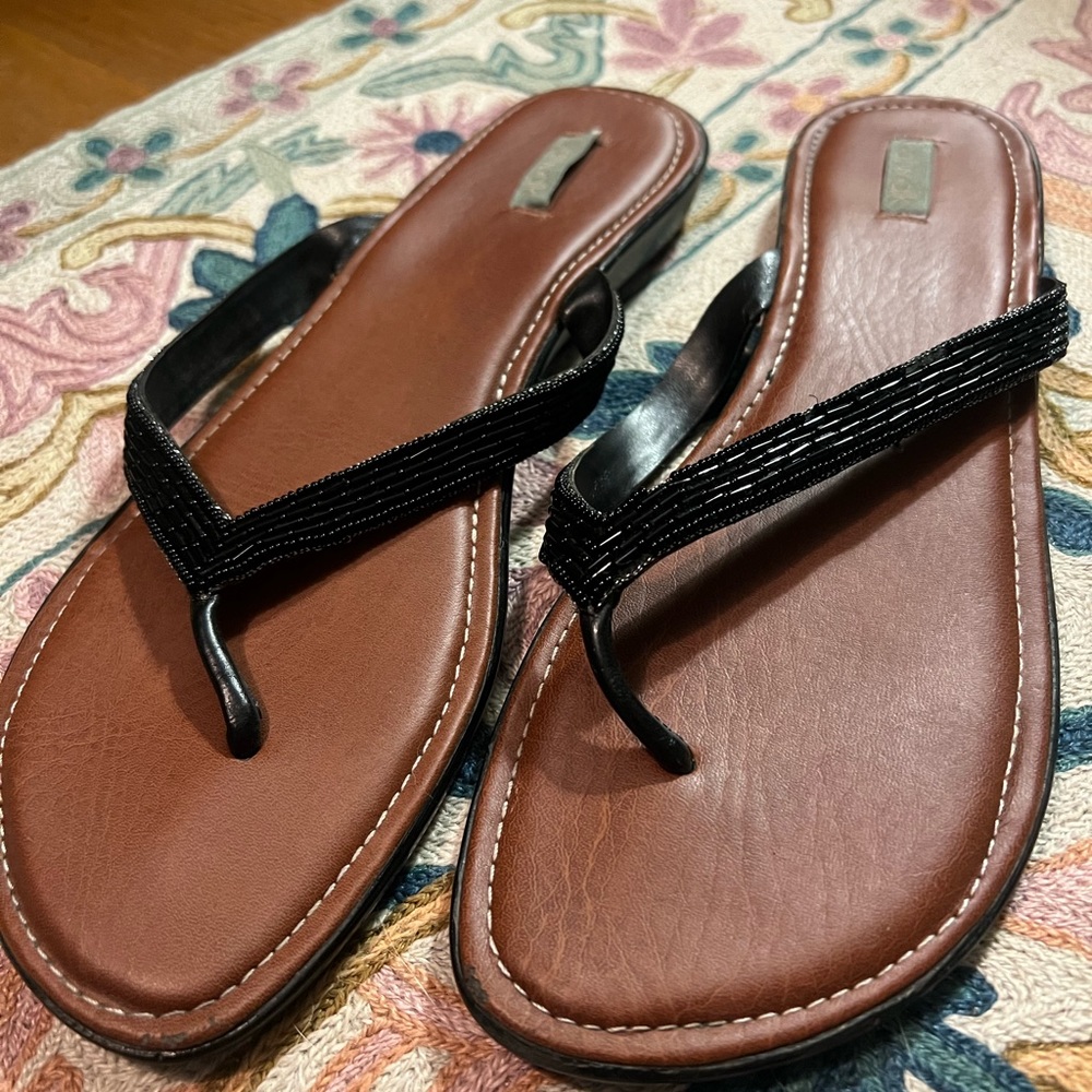 black beaded leather Catwalk flipflops